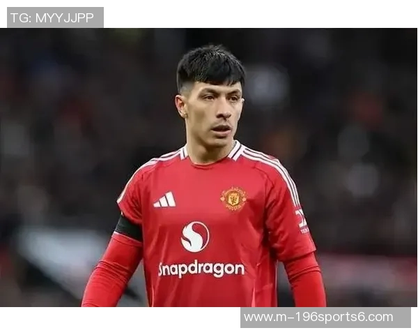 利桑德罗时隔近十个月重返赛场曼联球迷热议其替补表现